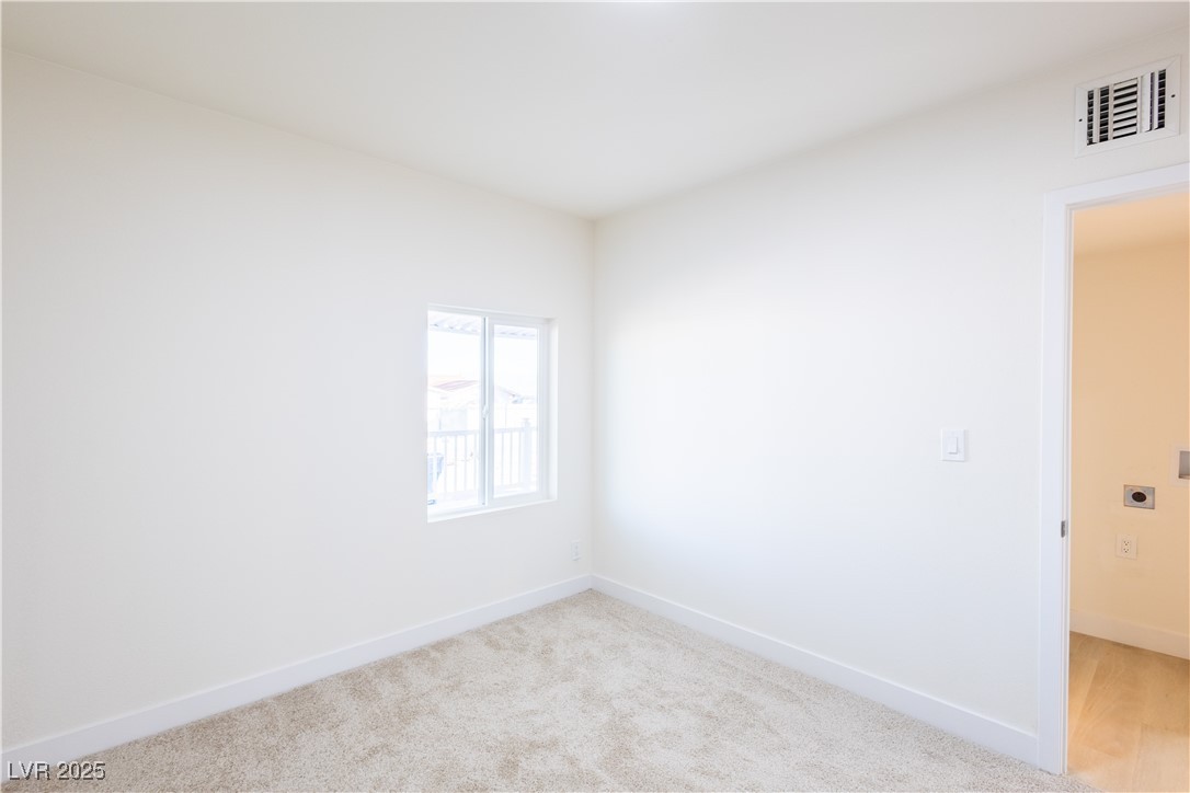 54 East Texas Avenue Property Photo 9