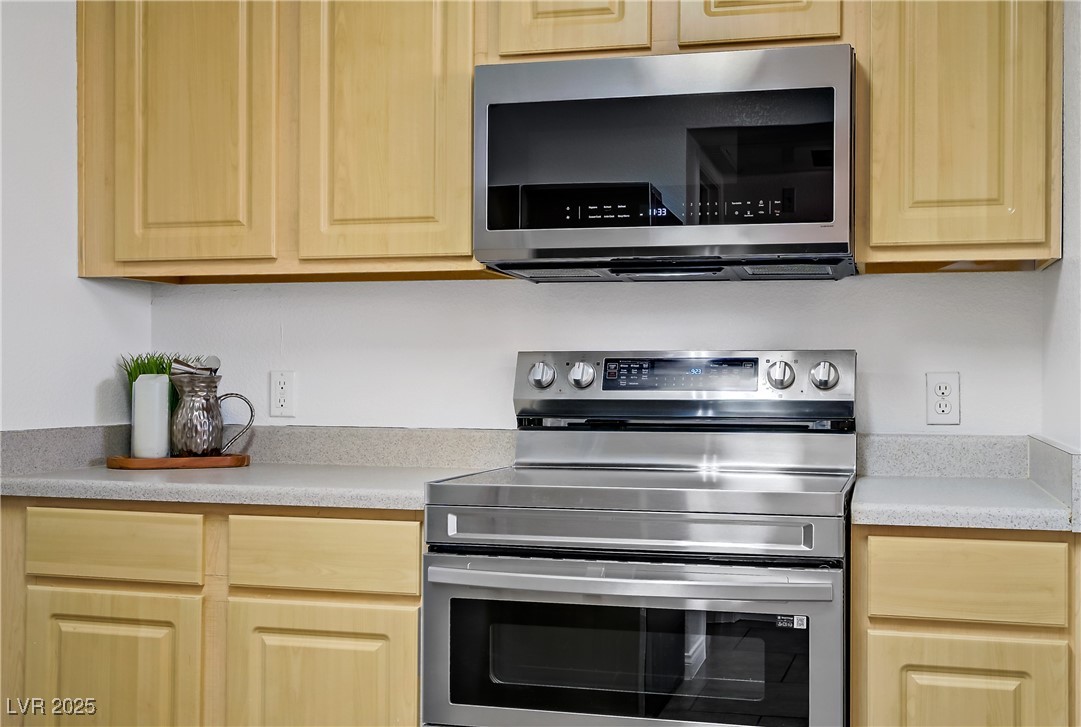 6955 North Durango Drive 3089 Property Photo 13