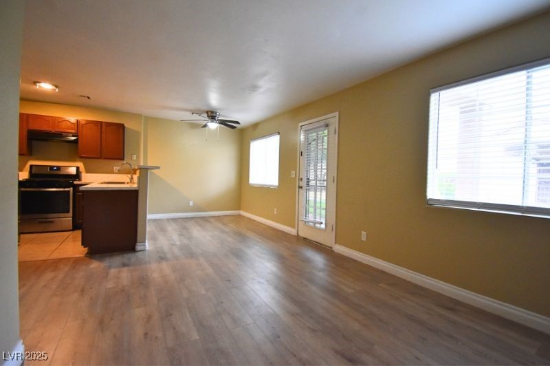 2528 Sierra Bello Avenue 103 Property Photo 6