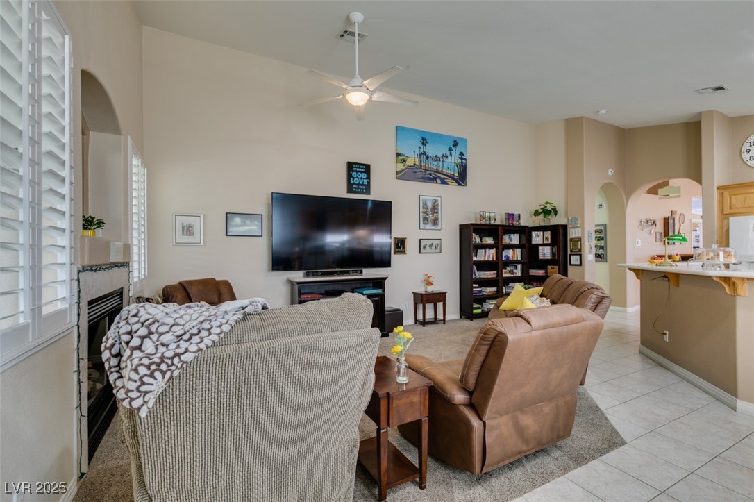 2543 Farmington Avenue Property Photo 14