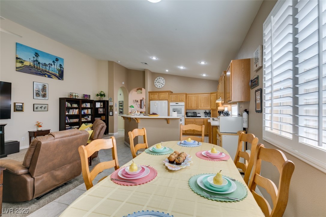 2543 Farmington Avenue Property Photo 18