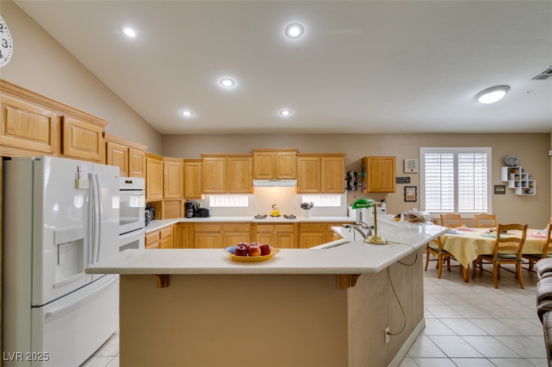 2543 Farmington Avenue Property Photo 21