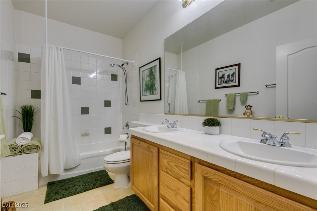2543 Farmington Avenue Property Photo 28