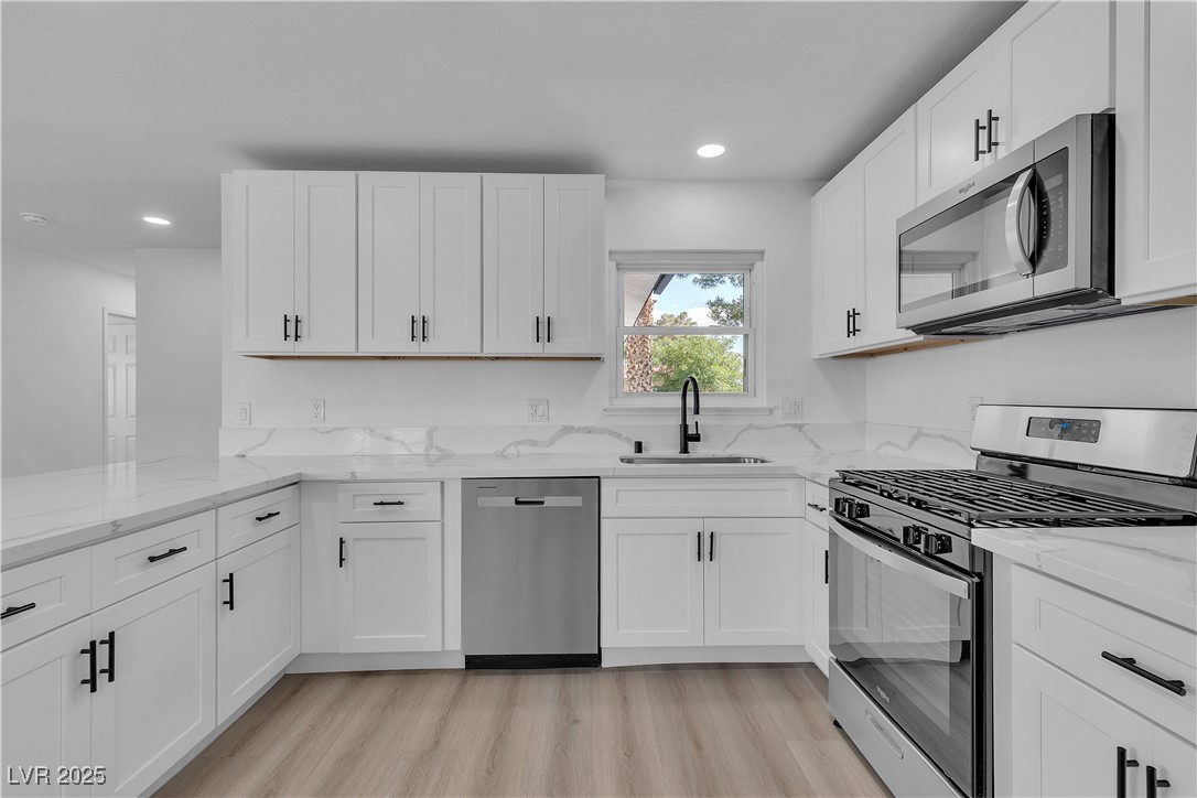 4186 Toronto Circle Property Photo 15