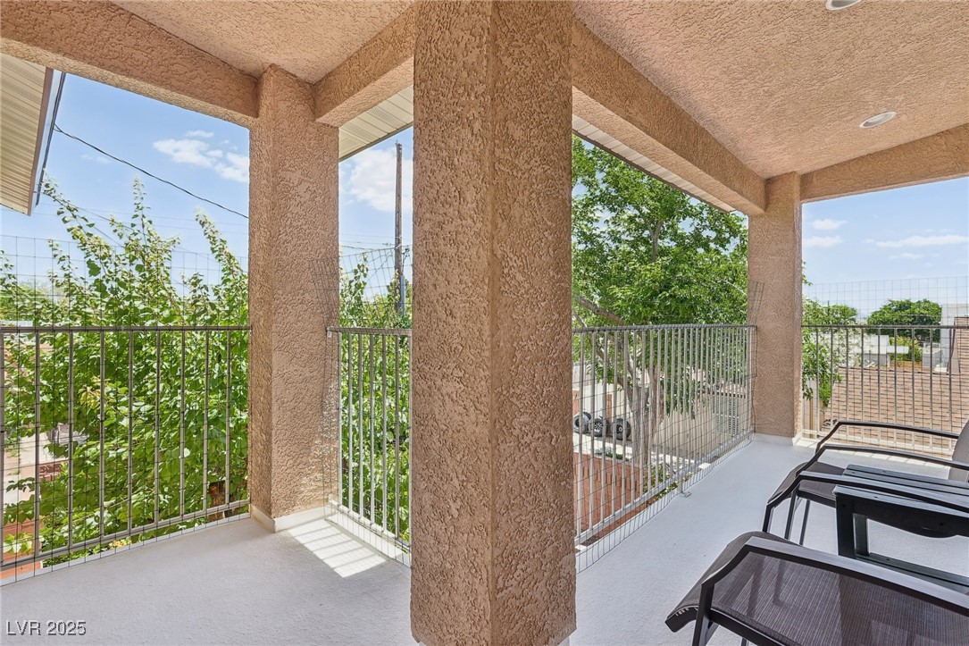 639 I Avenue Property Photo 20