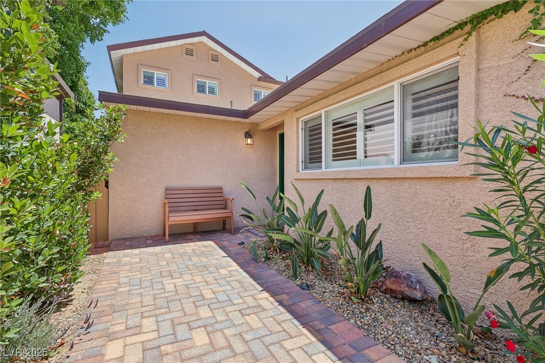 639 I Avenue Property Photo 23