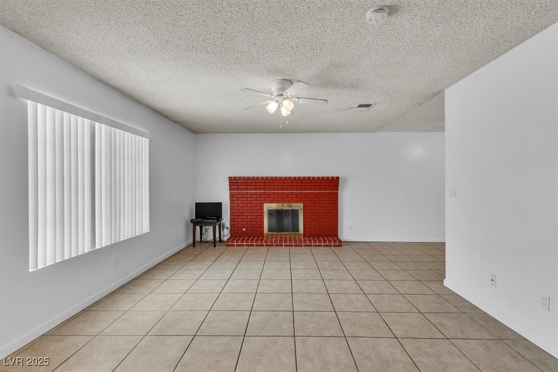 1158 East Hacienda Avenue Property Photo 6