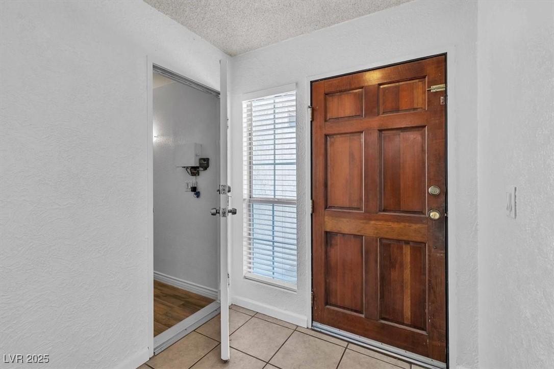 1158 East Hacienda Avenue Property Photo 10