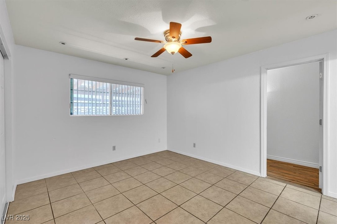 1158 East Hacienda Avenue Property Photo 32
