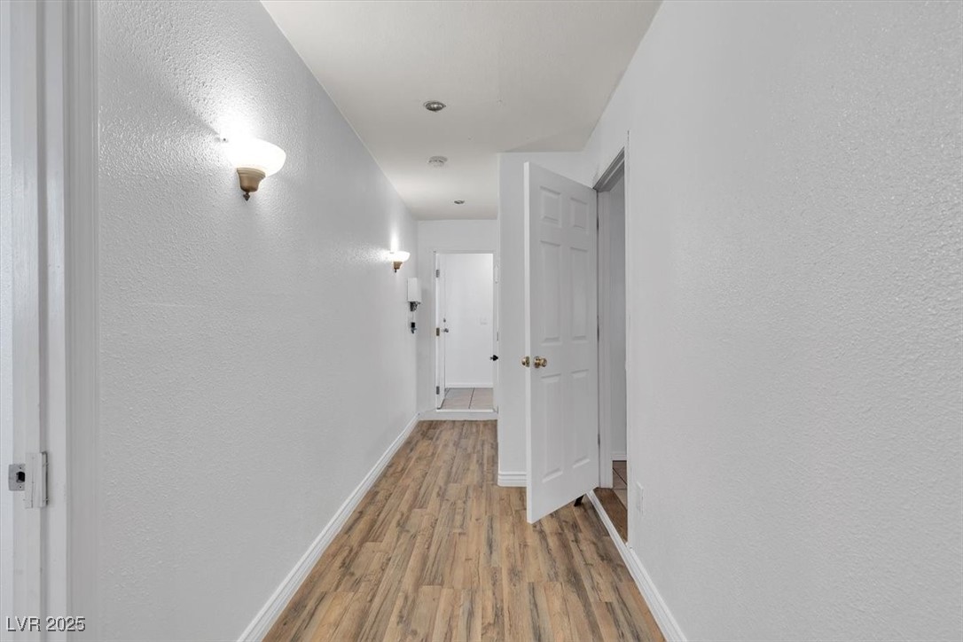 1158 East Hacienda Avenue Property Photo 37