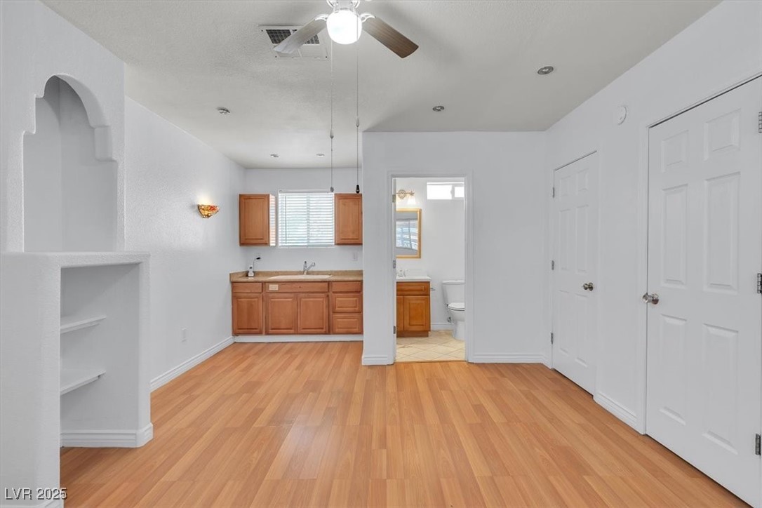 1158 East Hacienda Avenue Property Photo 39