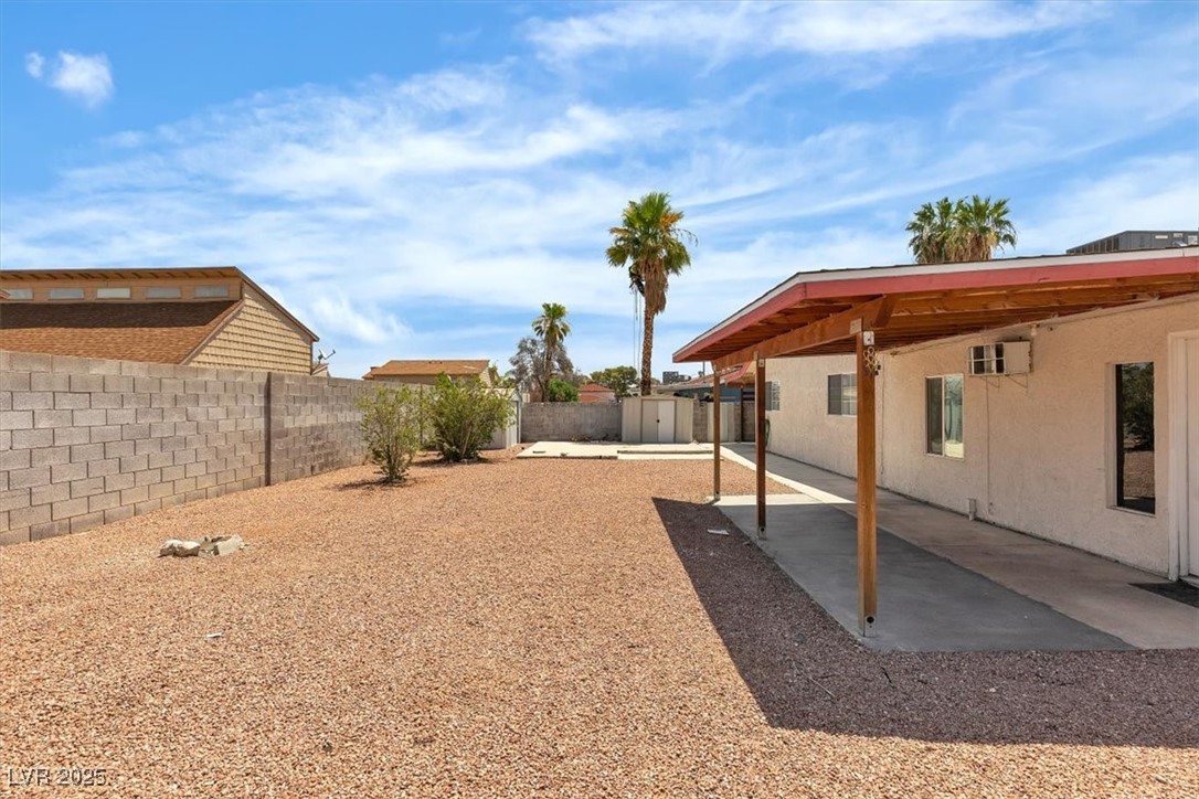 1158 East Hacienda Avenue Property Photo 52