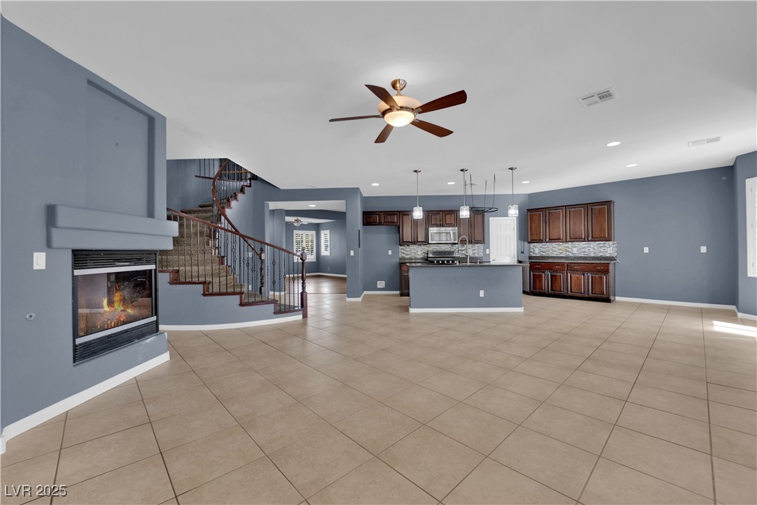 4063 Lower Saxon Avenue Property Photo