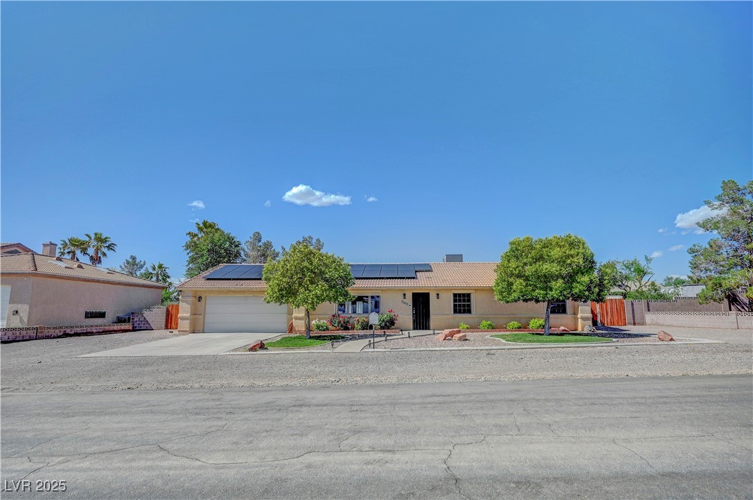 1560 Arabian Drive Property Photo