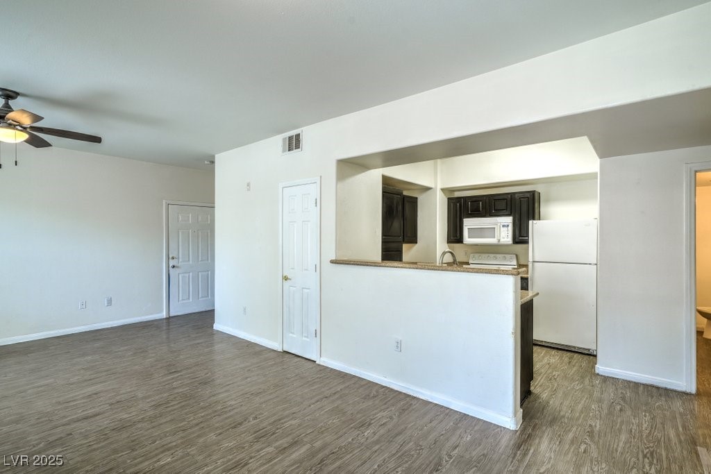 8000 Badura Avenue 1168 Property Photo 26