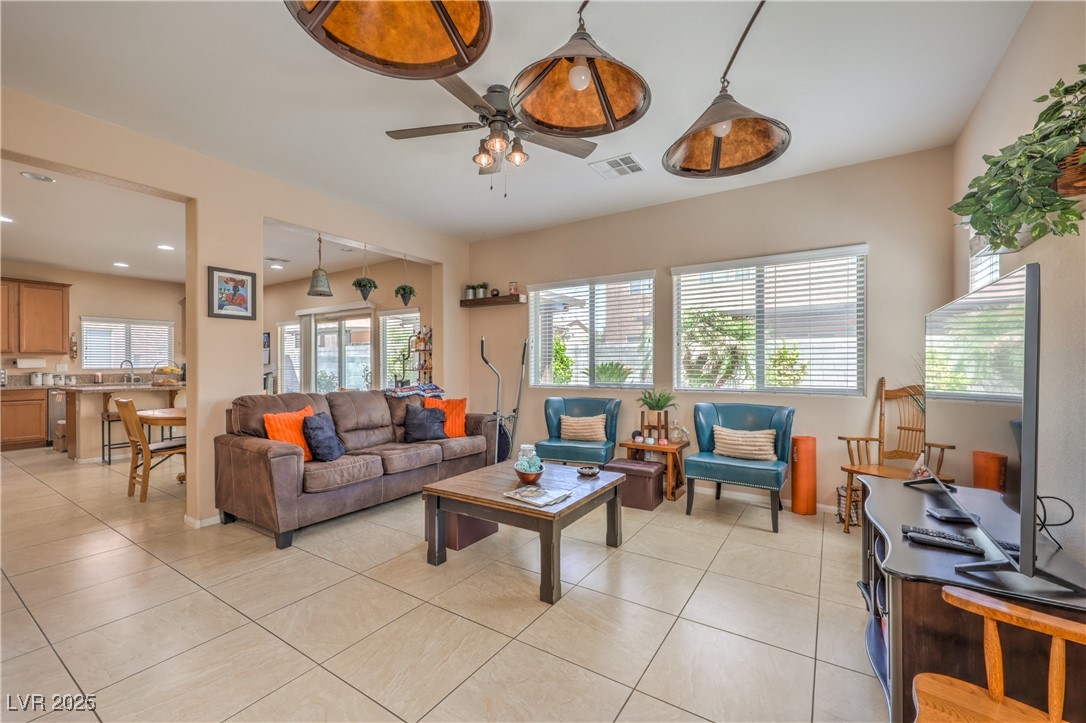1420 Gilbert Creek Avenue Property Photo 8