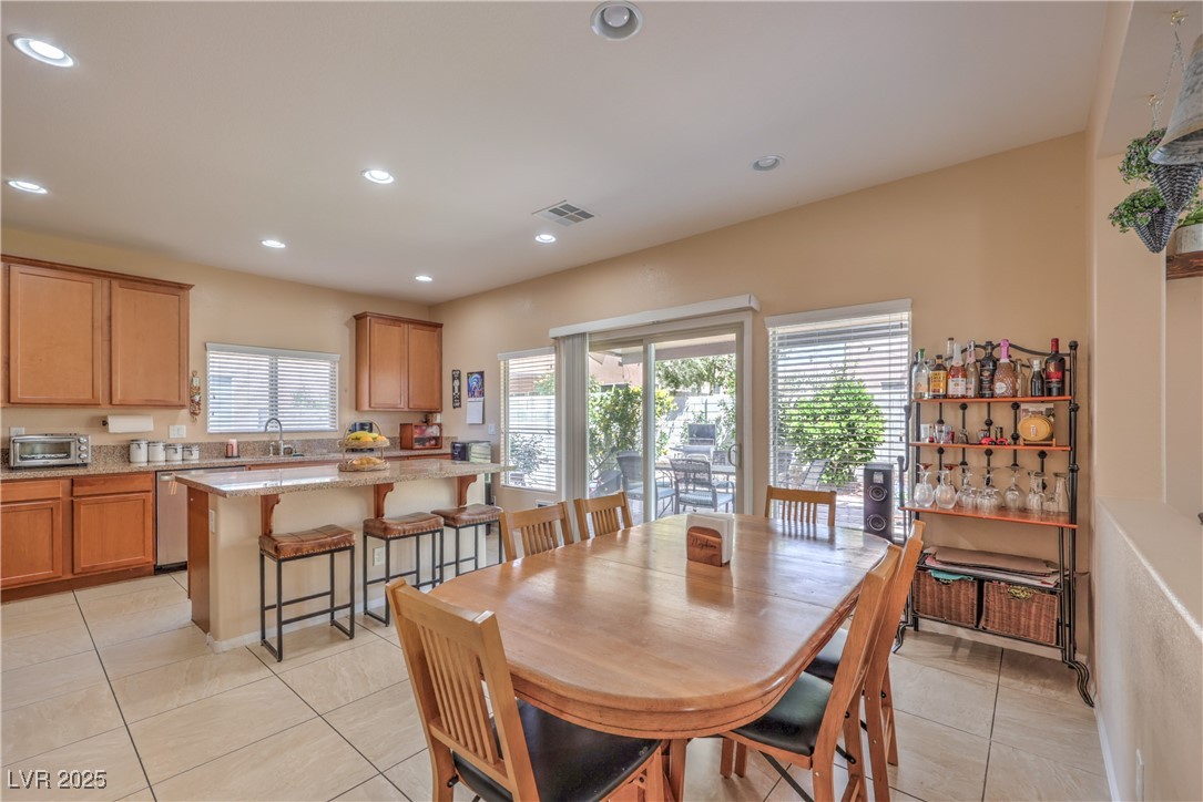 1420 Gilbert Creek Avenue Property Photo 10