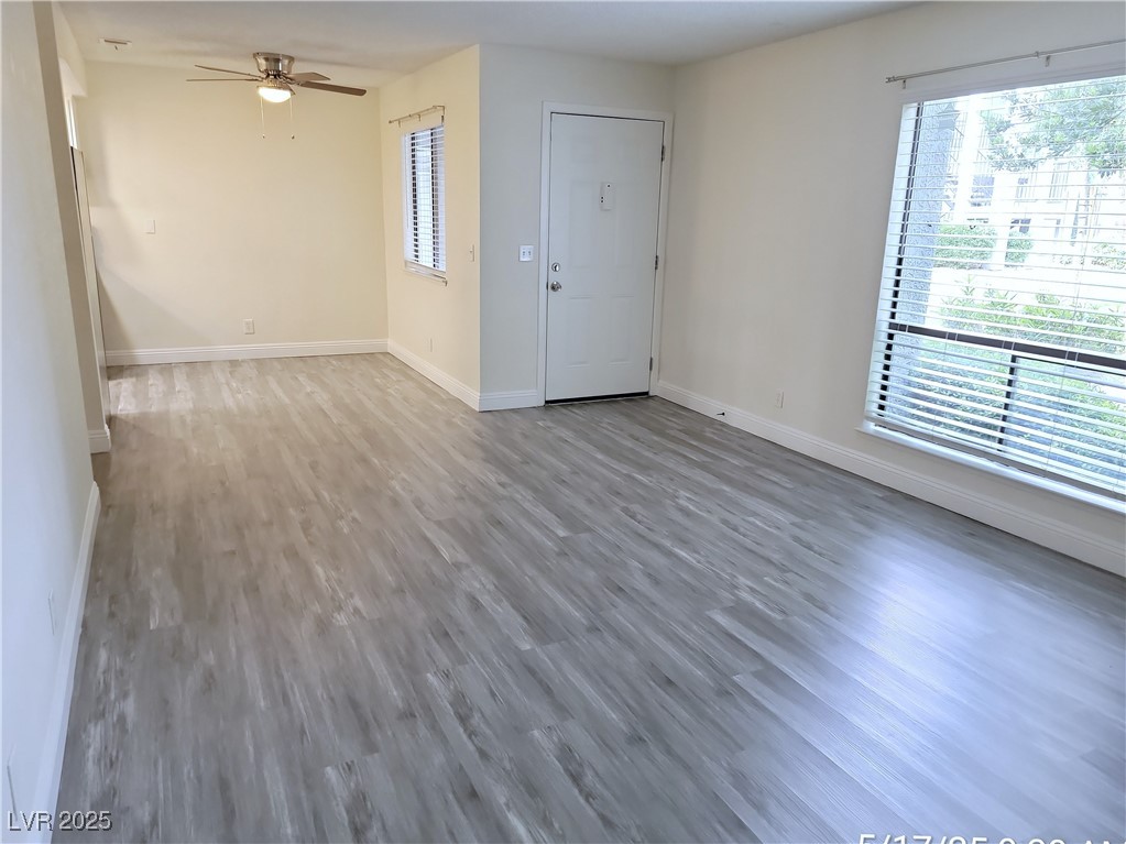 5211 Caliente Street 33 Property Photo 4