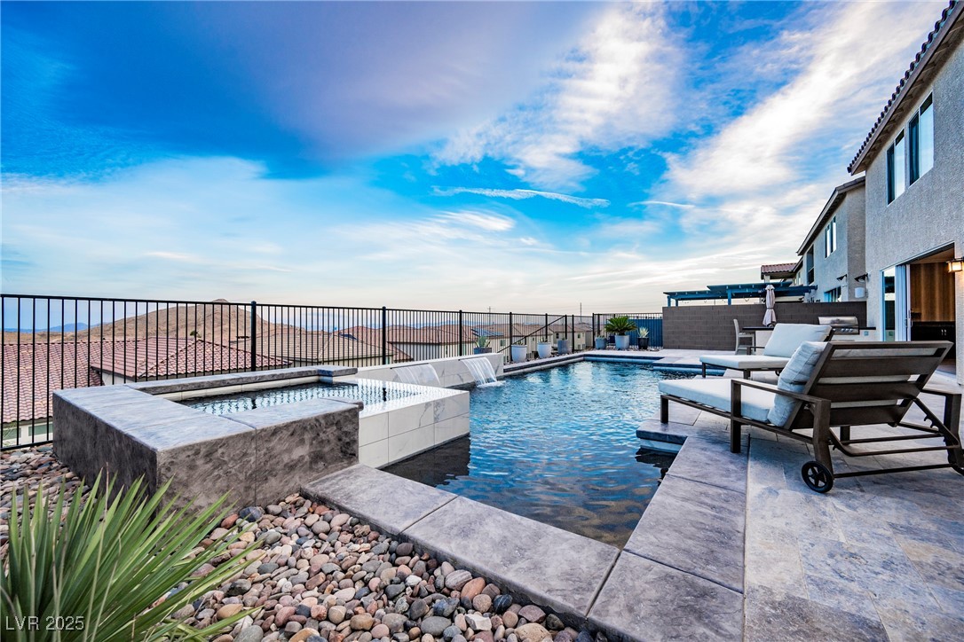 4576 Amazing View Street Property Photo 14