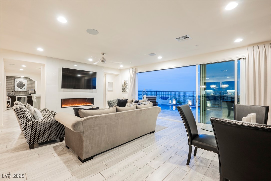 4576 Amazing View Street Property Photo 23
