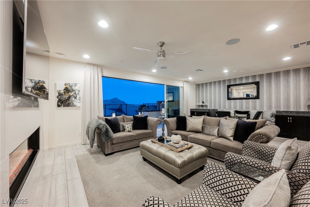 4576 Amazing View Street Property Photo 28