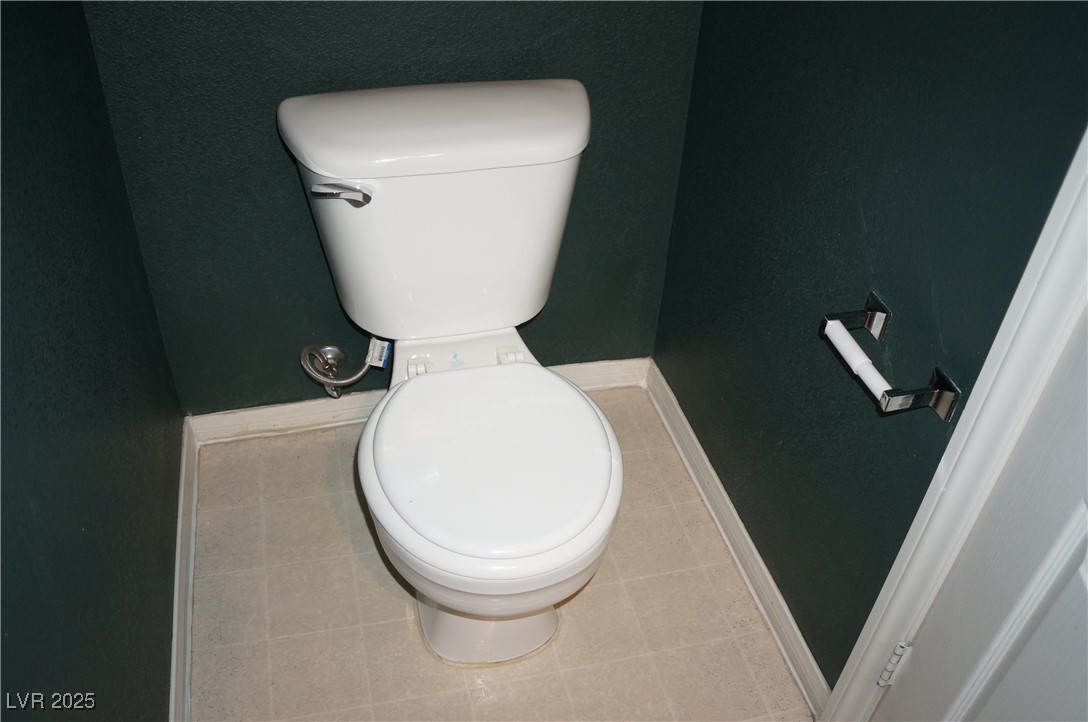 932 Ribbon Grass Avenue Property Photo 17