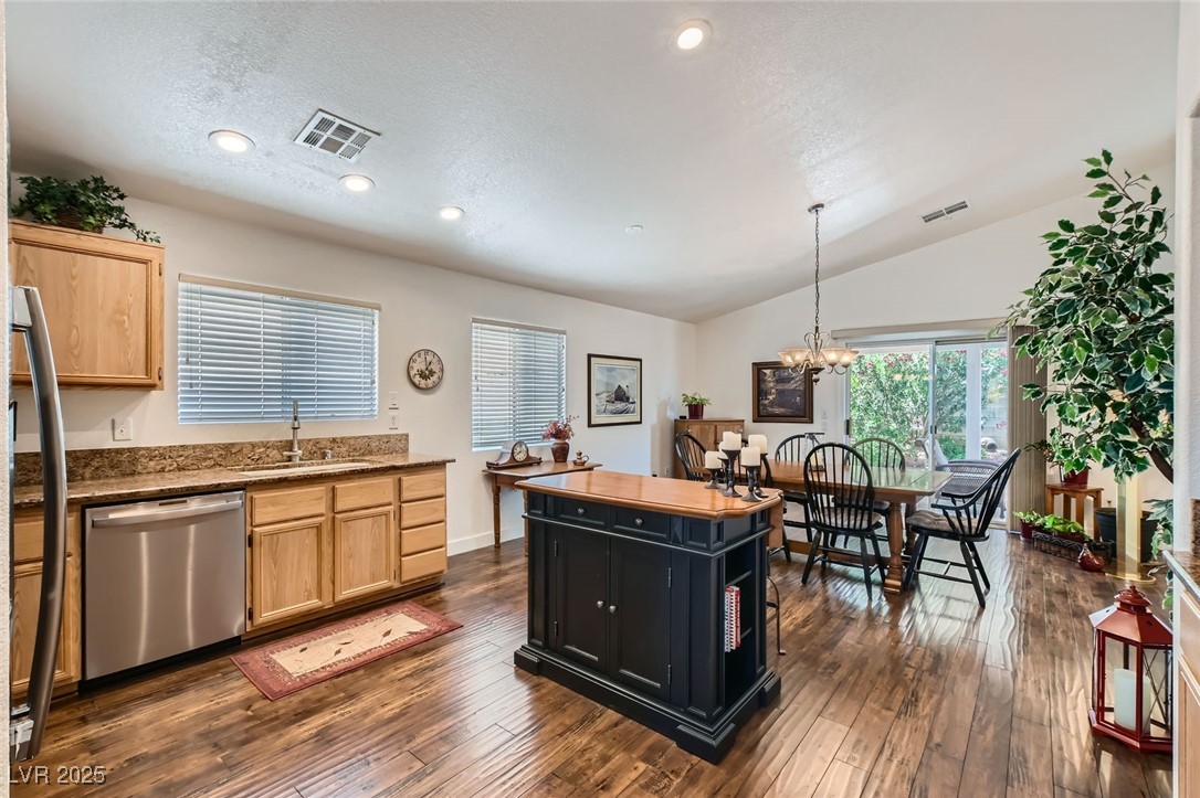3629 Ferrell Street Property Photo 4