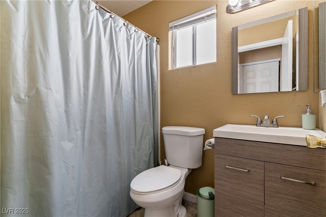 7553 Durham Hall Avenue 201 Property Photo 15