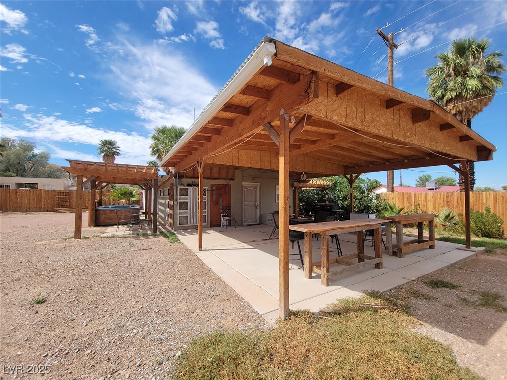 542 Bonelli Avenue Property Photo 1
