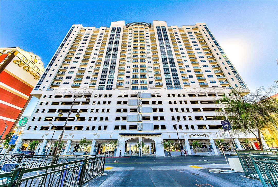 150 Las Vegas Boulevard 2016 Property Photo