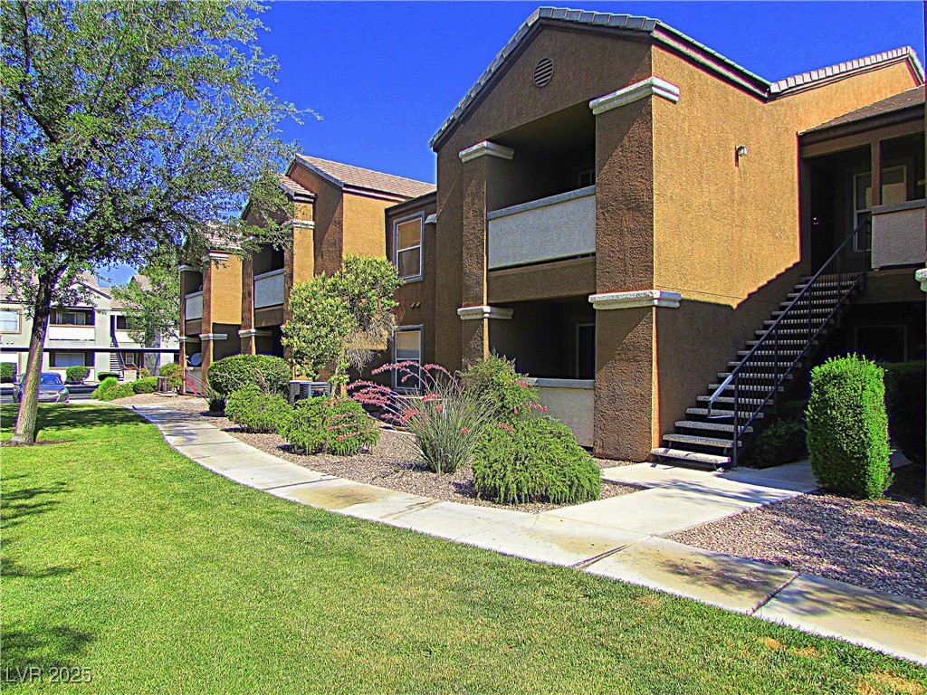 555 East Silverado Ranch Boulevard 2151 Property Photo 2