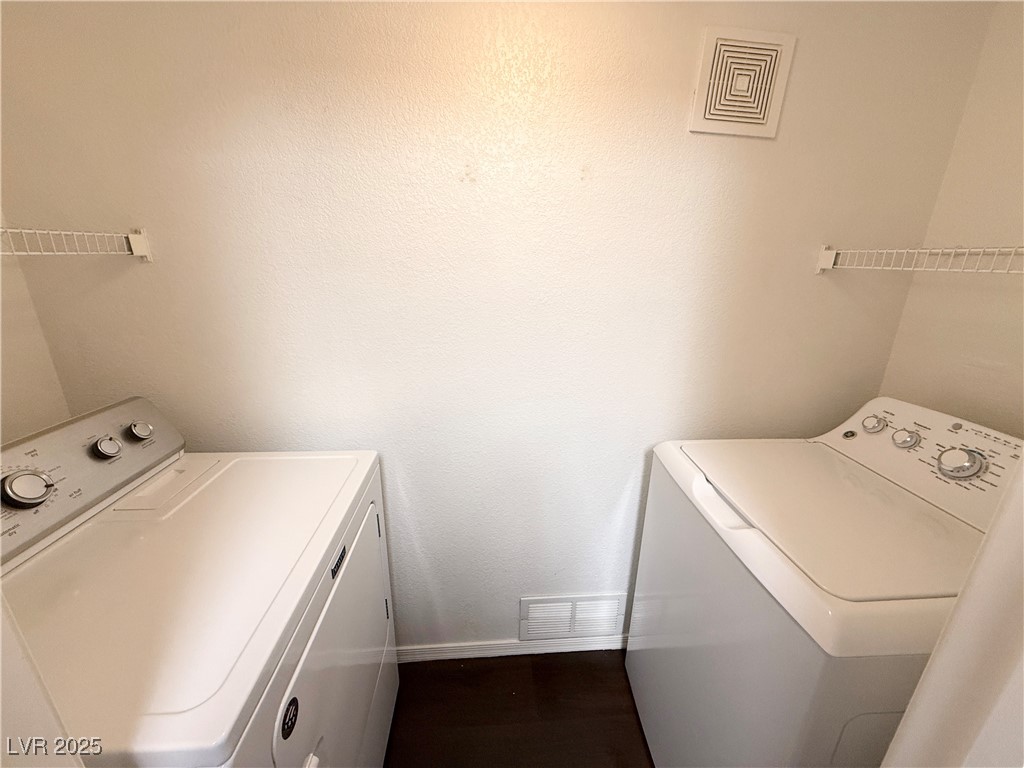 555 East Silverado Ranch Boulevard 2151 Property Photo 7