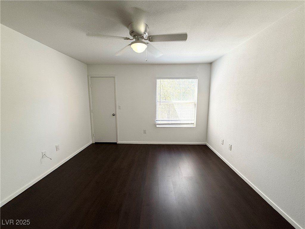 555 East Silverado Ranch Boulevard 2151 Property Photo 13