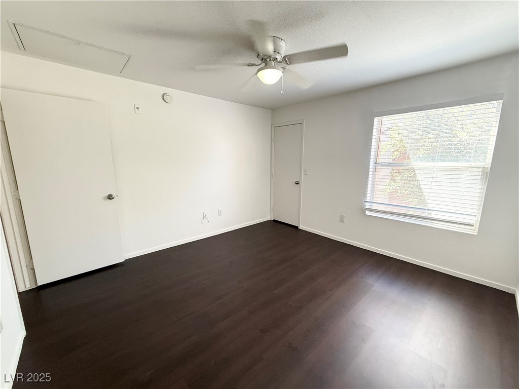 555 East Silverado Ranch Boulevard 2151 Property Photo 14