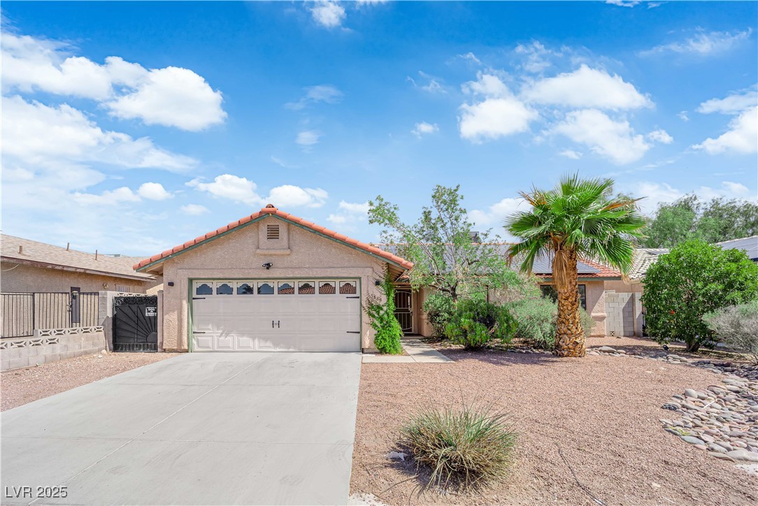 5884 Deer Valley Drive Property Photo 1
