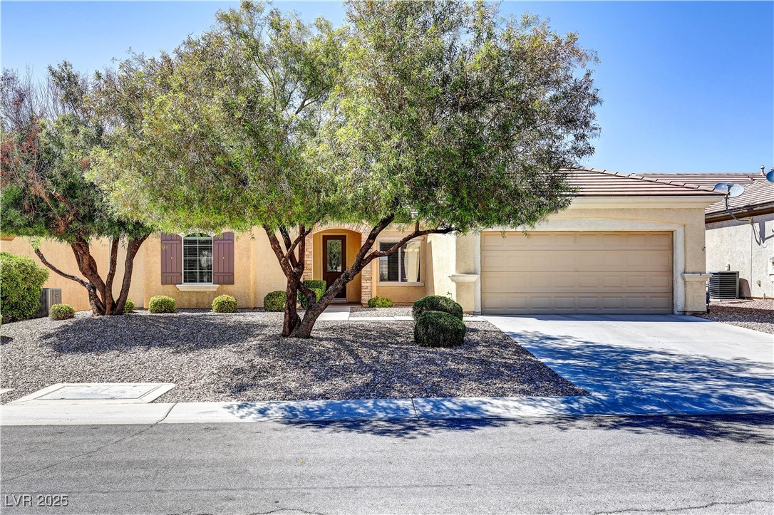 2183 Waterton Rivers Drive Property Photo 1