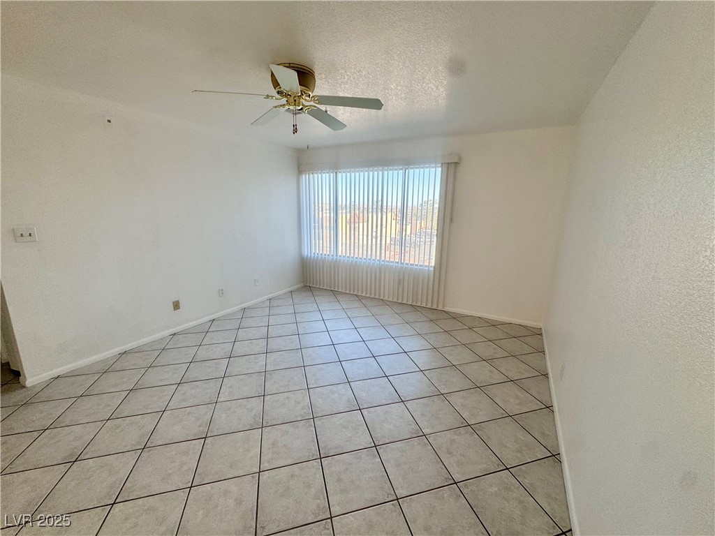 2064 Mesquite Lane 102 Property Photo 7