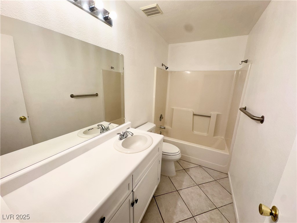 2064 Mesquite Lane 102 Property Photo 11