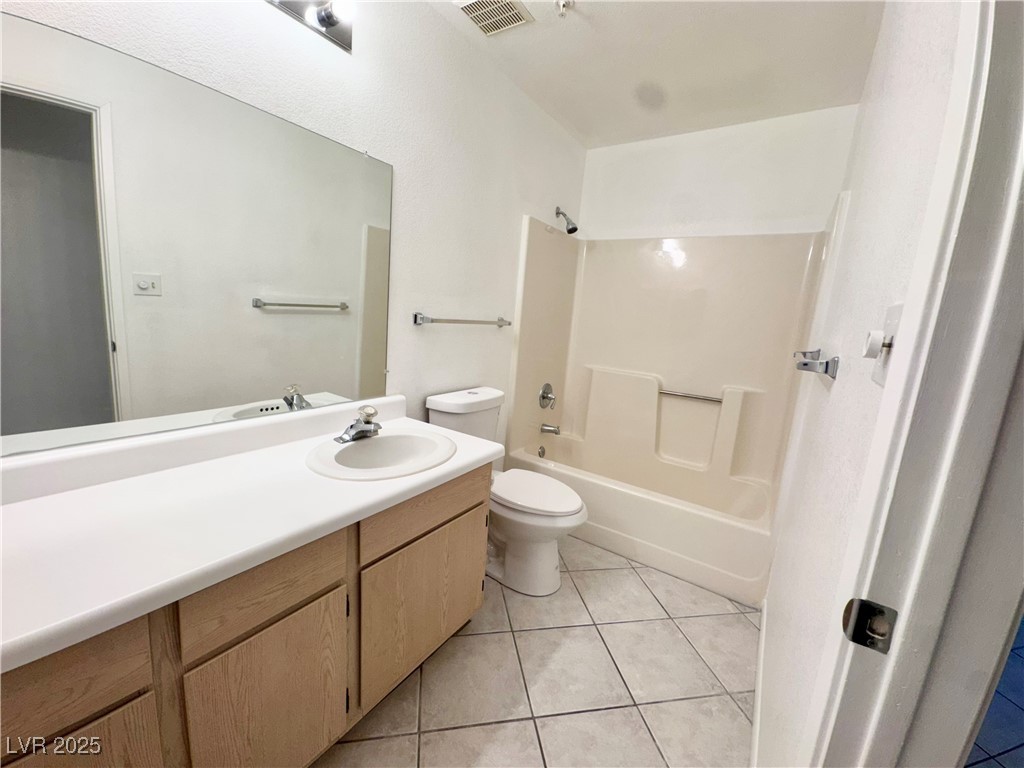 2064 Mesquite Lane 102 Property Photo 12