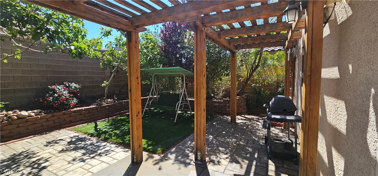 3131 Binaggio Court Property Photo 4