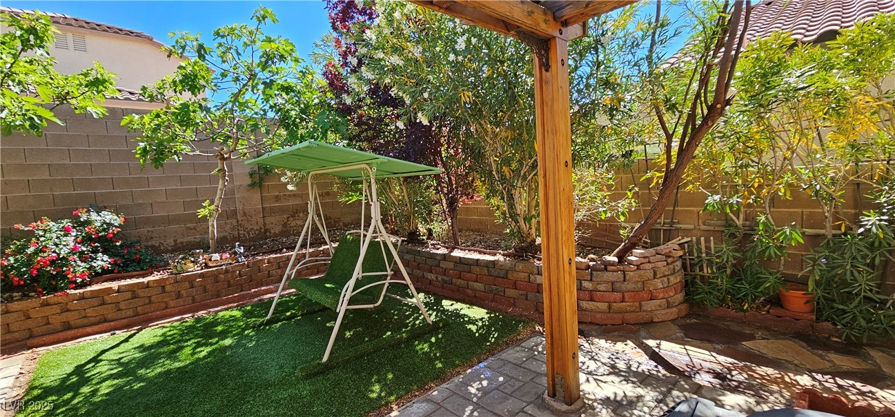3131 Binaggio Court Property Photo 7