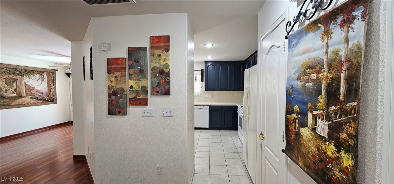 3131 Binaggio Court Property Photo 29
