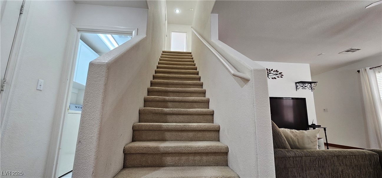 3131 Binaggio Court Property Photo 33