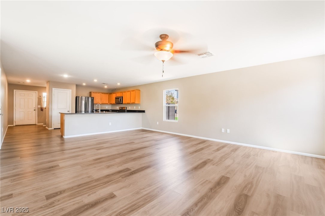 3855 Park Field Drive Property Photo 10