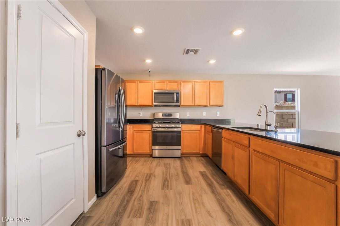 3855 Park Field Drive Property Photo 13