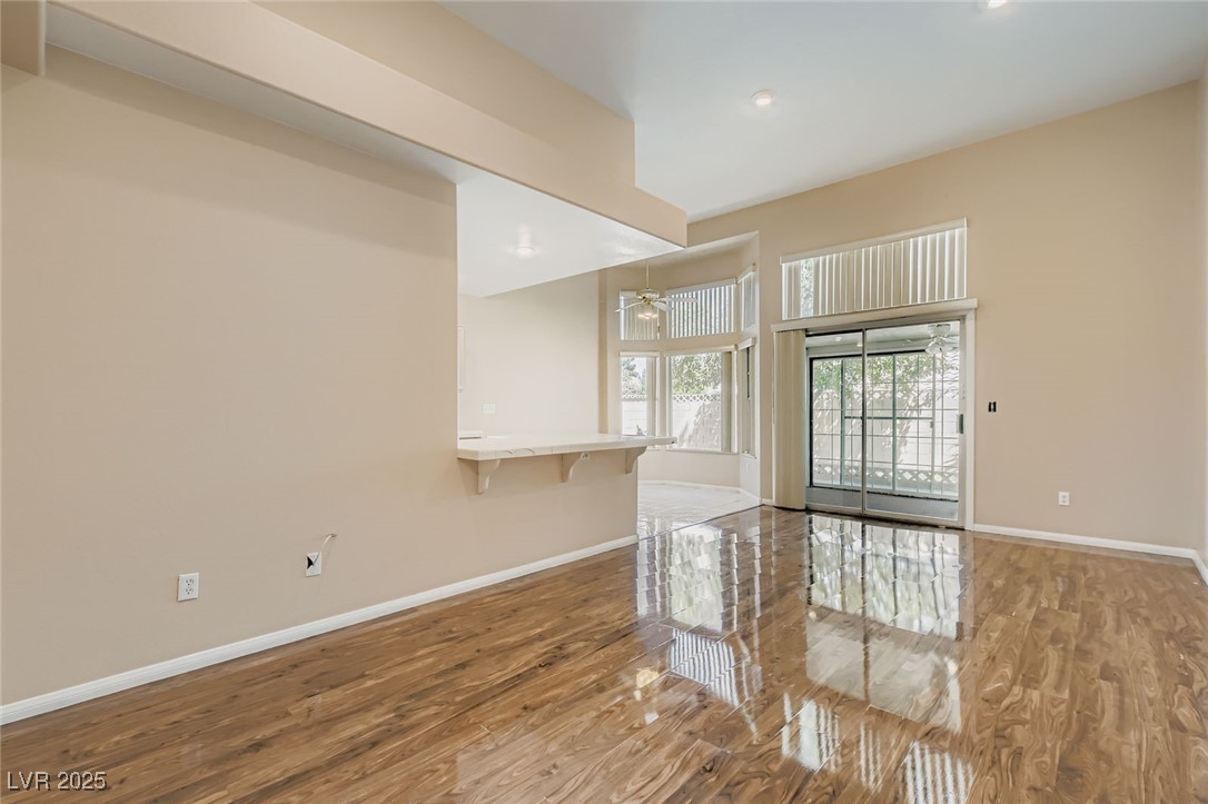 3136 Jane Austin Avenue Property Photo 7