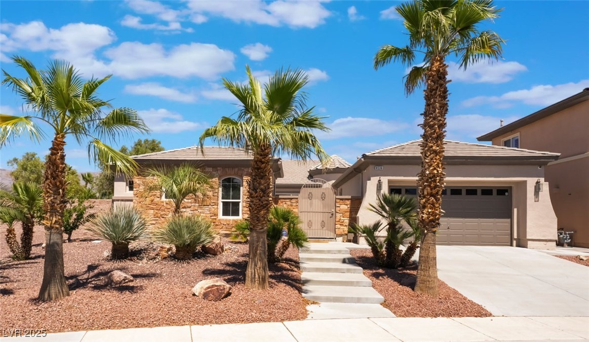 8536 Grand Palms Circle Property Photo 3