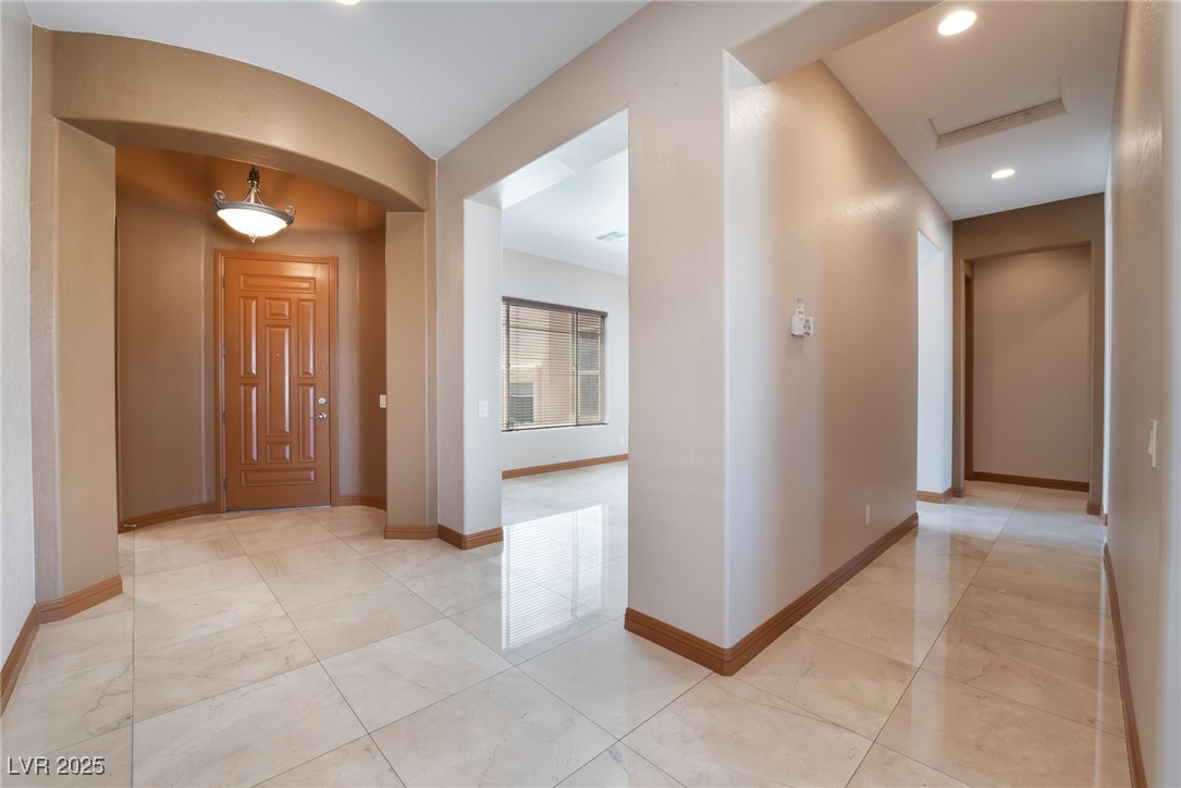 8536 Grand Palms Circle Property Photo 9