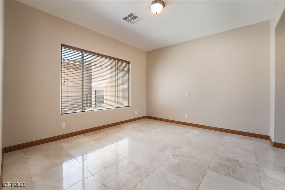 8536 Grand Palms Circle Property Photo 10