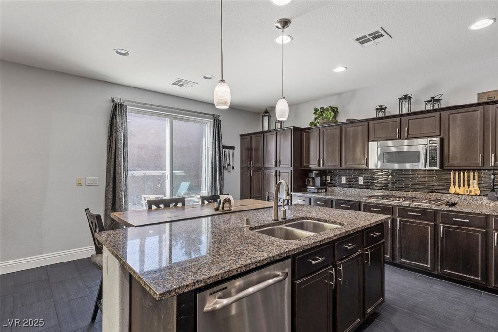 6857 Stone Tower Court Property Photo 17